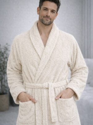 Albornoz color crudo hombre