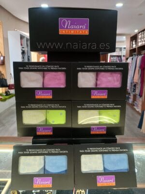 Surtido de colores del pack ahorro de bragas Naiara 608 en tonos rosa, azul y verde.